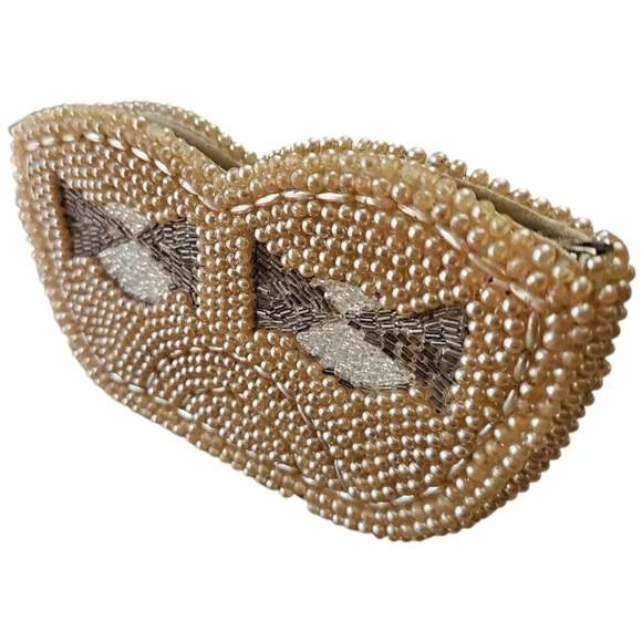 Vintage 1940s Japanese Ivory Pearl Hand Beaded Coin Purse - Picture 3 of 11